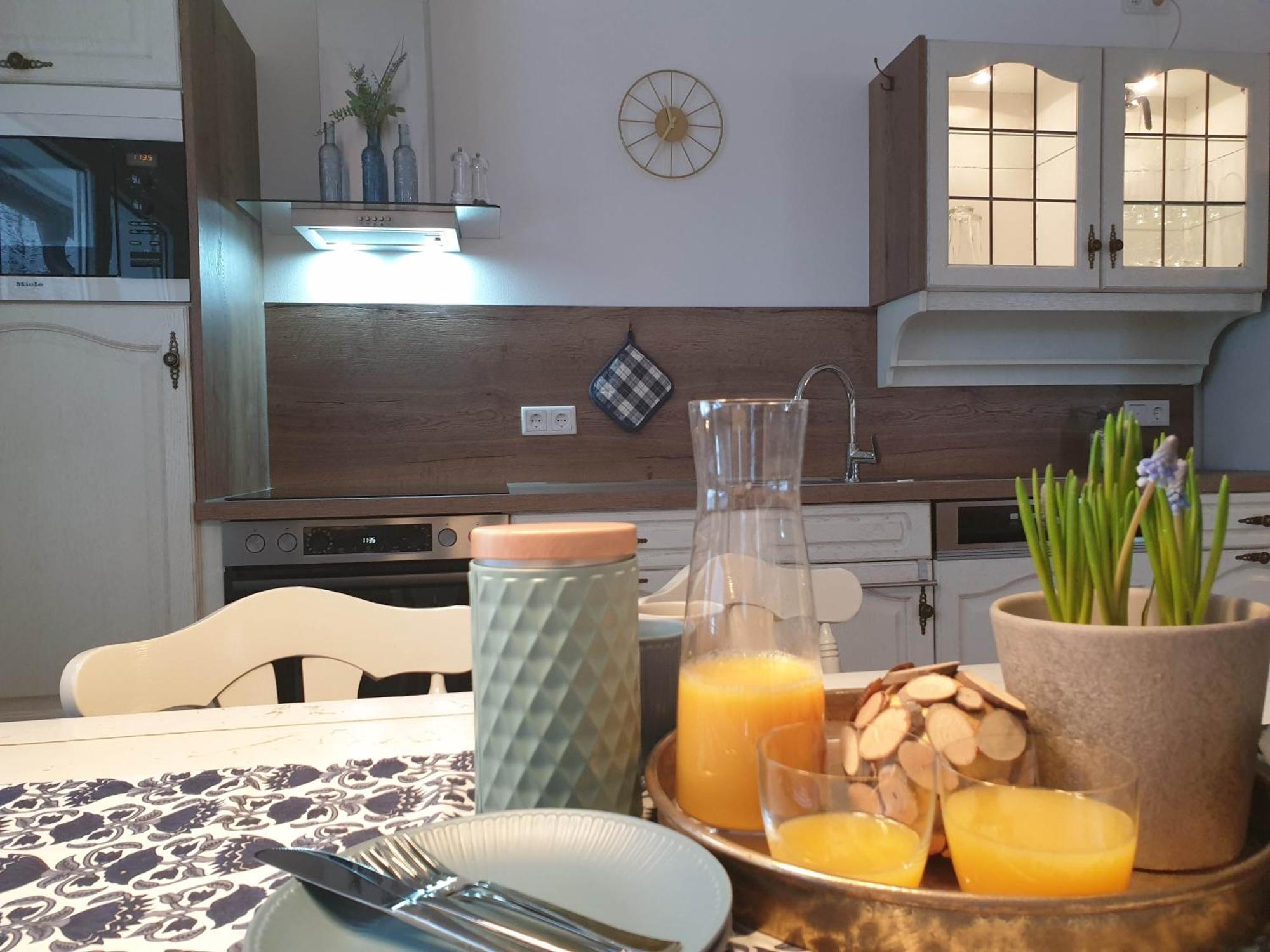 Fewo Winter In Der Villa Waldrand Mit Zwei Balkonen Bad Wünnenberg Εξωτερικό φωτογραφία